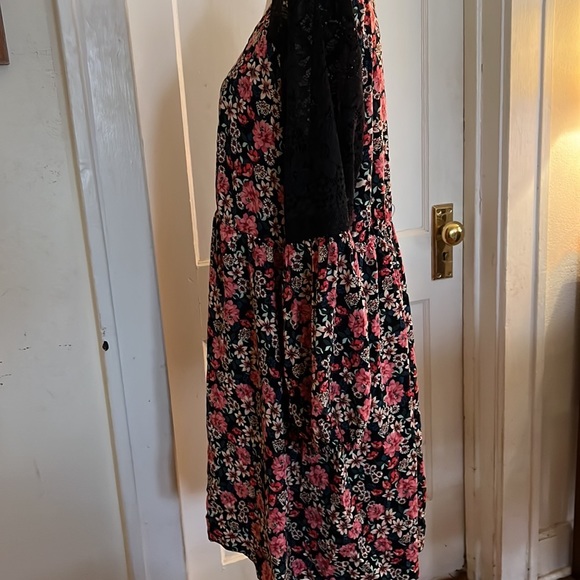 Torrid Mini Challis Floral Tiered Dress - Picture 4 of 4